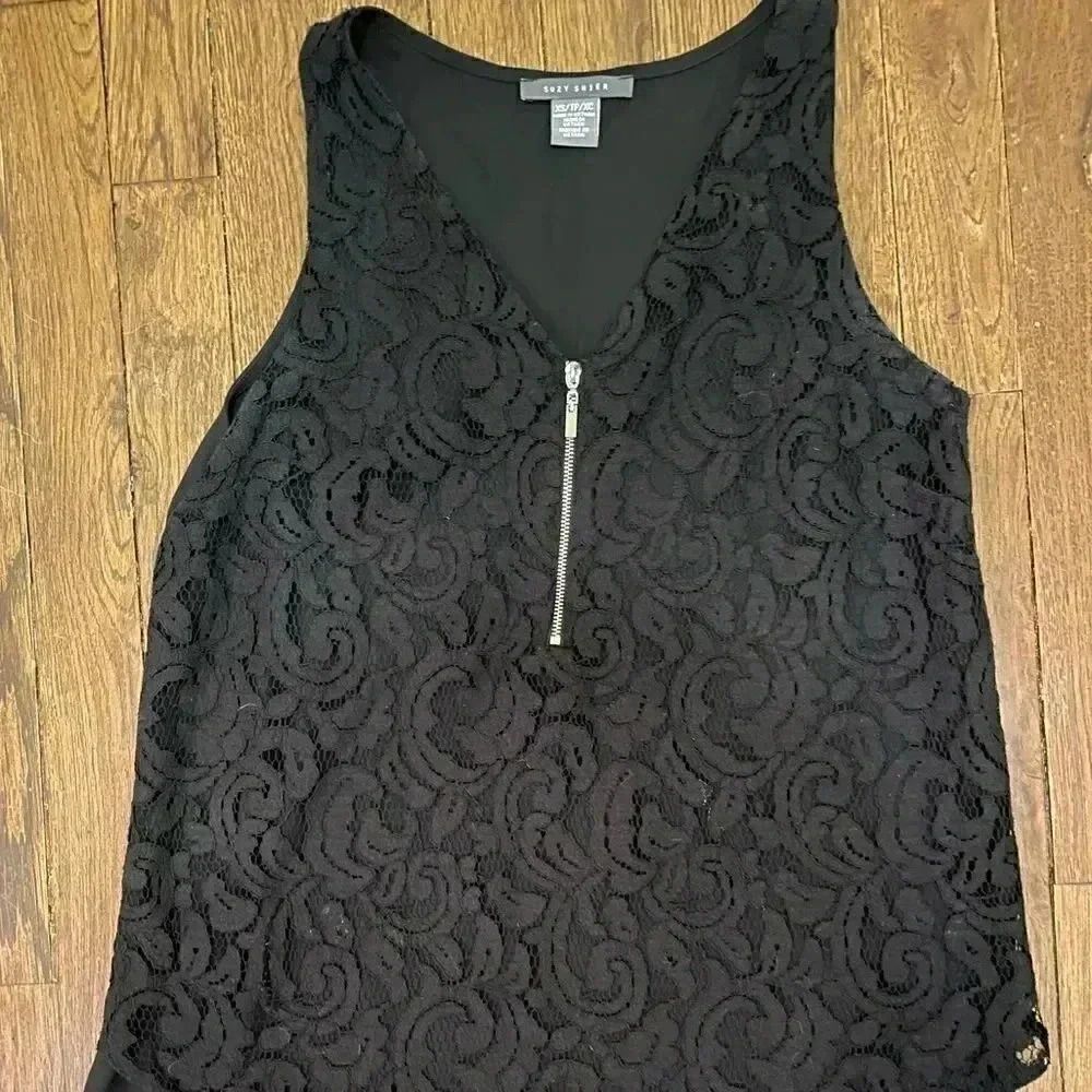 Suzy Shier lace top